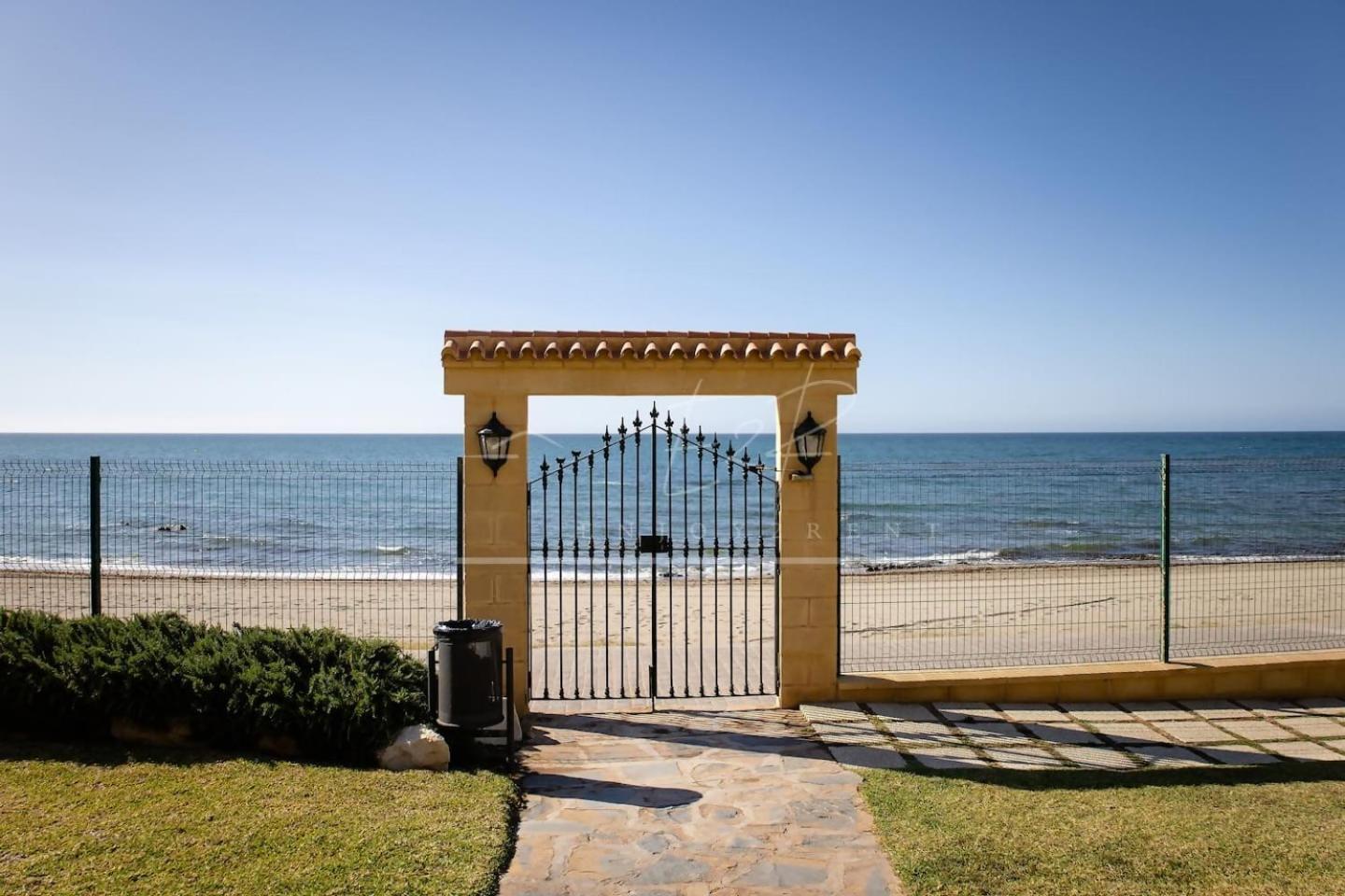 Enjoy2Rent Lubina Del Sol Mijas Sitio de Calahonda Exterior photo